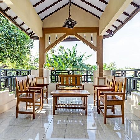 Oyo 91261 Cita Suraya Homestay Banyuwangi  Εξωτερικό φωτογραφία