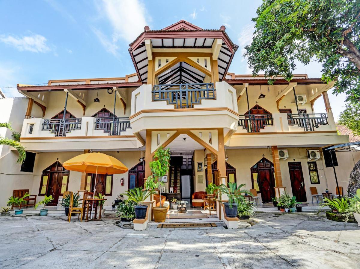 Oyo 91261 Cita Suraya Homestay Banyuwangi  Εξωτερικό φωτογραφία