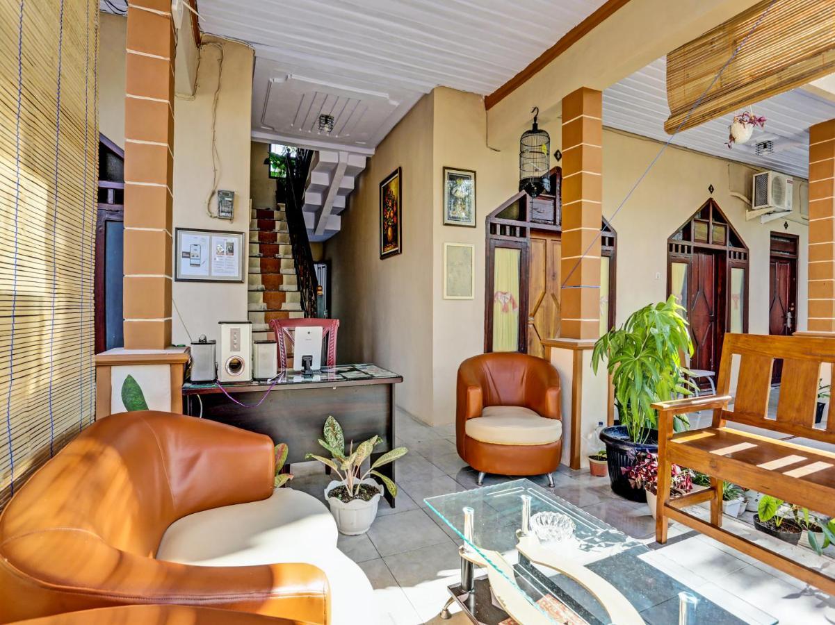 Oyo 91261 Cita Suraya Homestay Banyuwangi  Εξωτερικό φωτογραφία