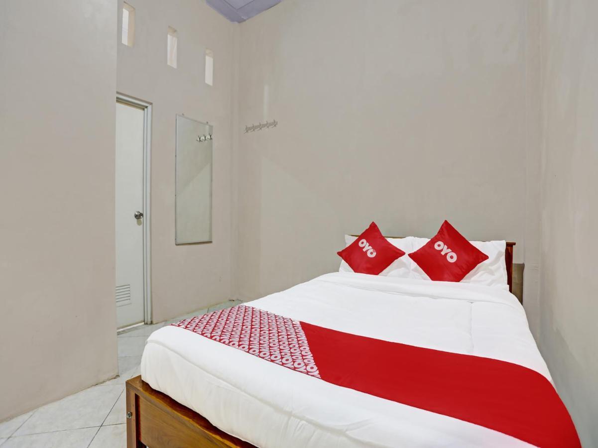 Oyo 91261 Cita Suraya Homestay Banyuwangi  Εξωτερικό φωτογραφία